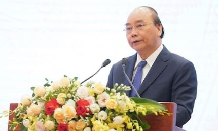 Премьер-министр Нгуен Суан Фук принял участие в конференции по вопросам патриотических соревнований ОФВ