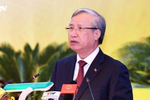 Постоянный член Секретариата ЦК КПВ Чан Куок Выонг принял участие в открытии 17-й конференции парторганизации провинции Туенкуанг
