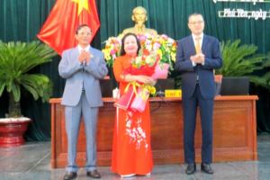 Товарищ Као Тхи Хоа Ан избрана председателем народного совета провинции Фуйен