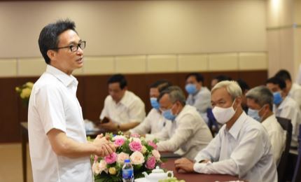 Рабочая группа правительства во главе с вице-премьером Ву Дык Дамом прибыла в провинции Донгнае