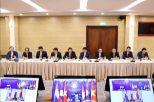 11-й саммит треугольника развития «Камбоджа-Лаос-Вьетнам» прошел в режиме видеоконференции