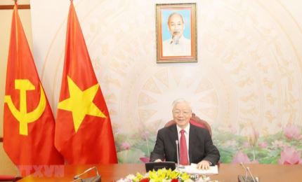 Товарищ Нгуен Фу Чонг отправил поздравительную телеграмму в Национальный совет Французской коммунистической партии