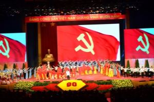 Митинг, посвященный 90-летию со дня образования Коммунистической партии Вьетнама