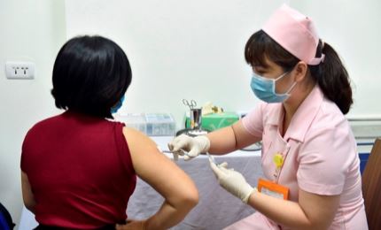 Во Вьетнаме начался первый этап клинических испытаний второй вакцины от COVID-19