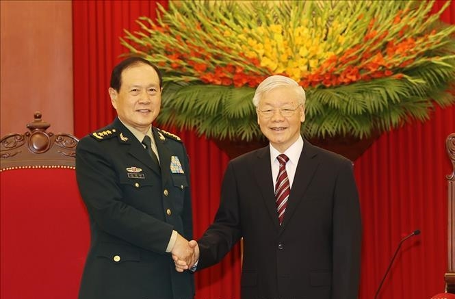 Генсек ЦК КПВ Нгуен Фу Чонг и министр обороны Китая