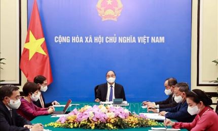 Президент Вьетнама Нгуен Суан Фук провёл телефонные разговоры с французским коллегой Эммануэль Макроном и японским премьером Сугой Ёсихидэ