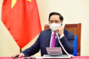 Премьер-министр Вьетнама Фам Минь Тинь провел телефонный разговор с таиландским коллегой