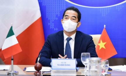 Политические консультации между Вьетнамом и Италией на уровне замминистров