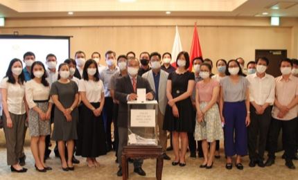 Посольство Вьетнама в Японии начало кампанию по сбору средств в поддержку вьетнамского фонда вакцины против COVID-19